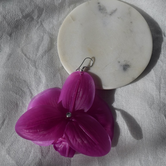 Fuchsia Phalaenopsis Orchid True Touch Artificial Earrings. - Picture 9 of 11